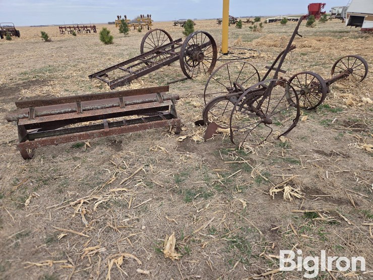 antique-farm-equipment-image-8
