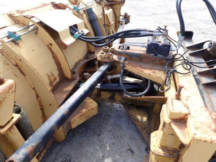 2014-new-holland-t4.75-image-27