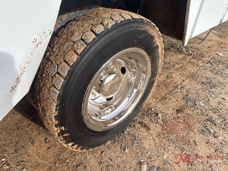 2014-ford-f450-image-19