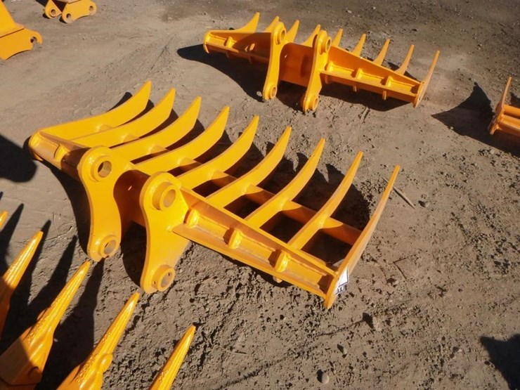 caterpillar-305-image-3