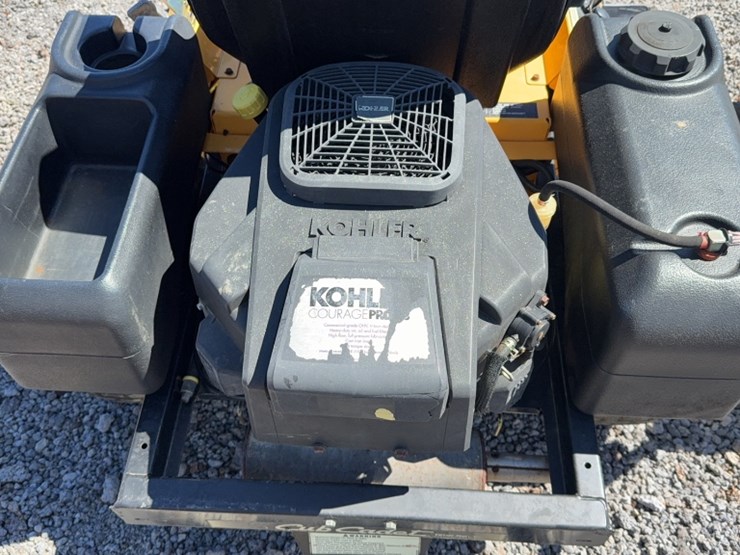 #4085-•-2008-cub-cadet-zero-turn-mower-image-12