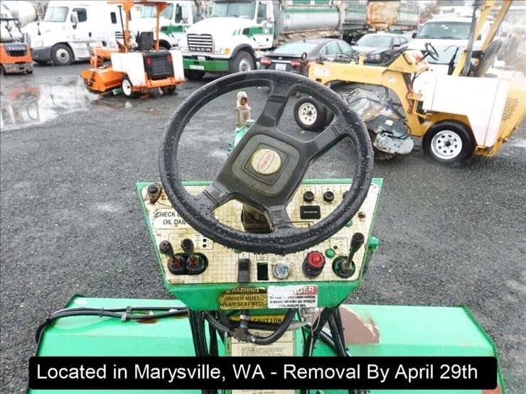 2011-lay-mor-8hc-image-15