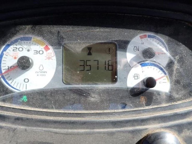 2014-new-holland-t4.75-image-11