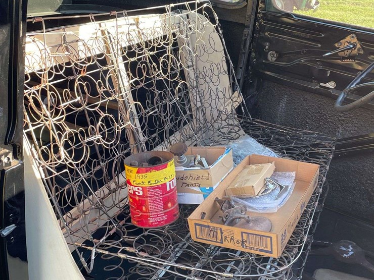 1939-ford-coupe-image-46