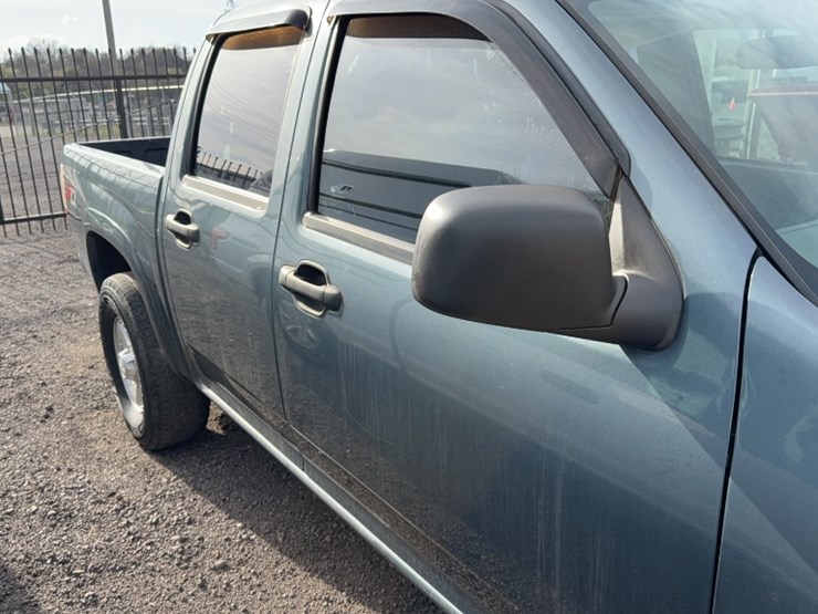 #4018-•-2006-gmc-z71-pickup-truck-image-7