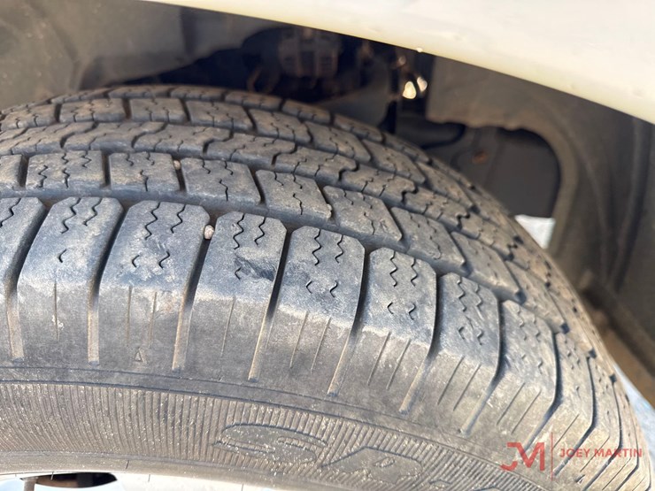 2015-dodge-1500-image-10