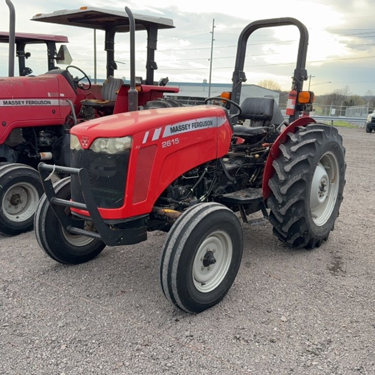 MASSEY-FERGUSON 2615