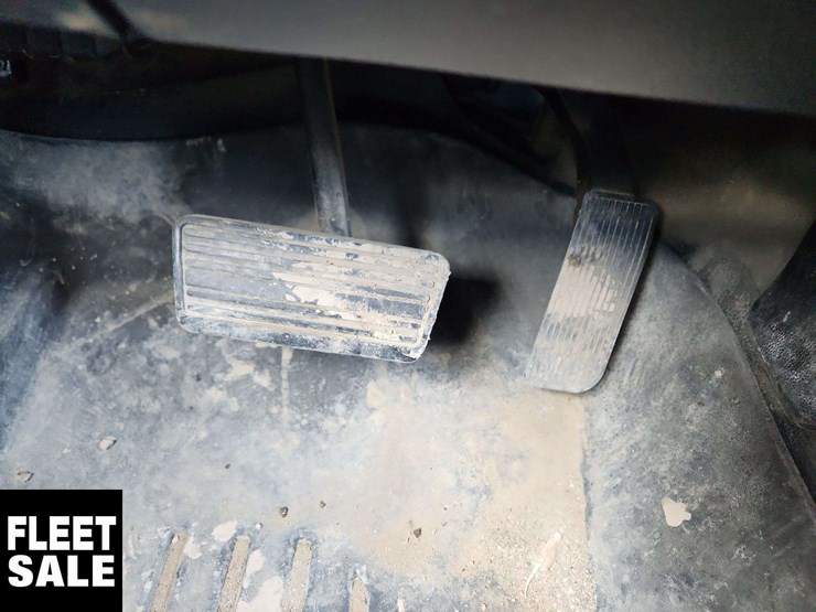 2016-gmc-sierra-2500hd-image-13