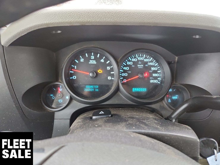 2013-chevrolet-silverado-1500-image-20