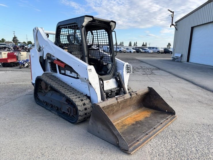 2019-bobcat-t590-image-2