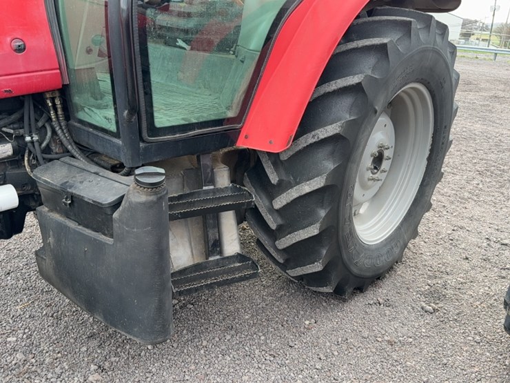 massey-ferguson-5435-image-14