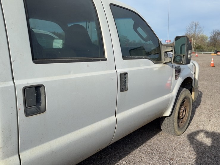 2008-ford-f350-image-5