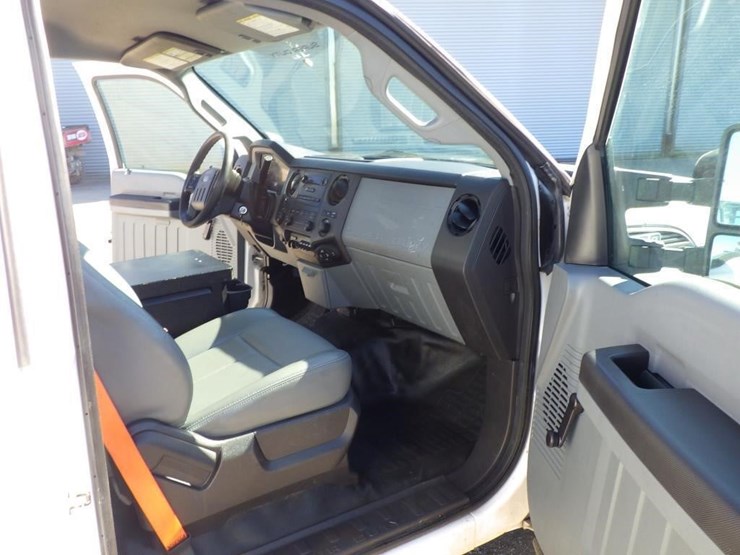 2013-ford-f350-image-6