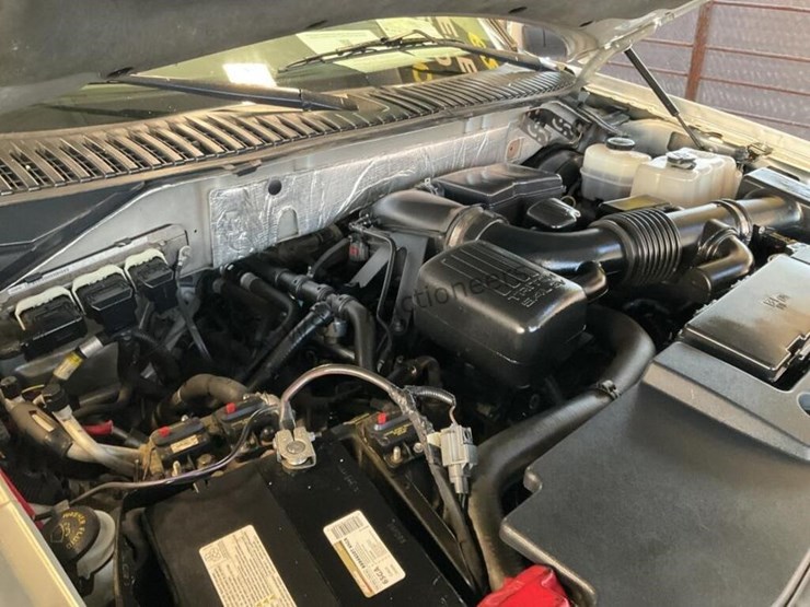 2011-ford-expedition-image-12