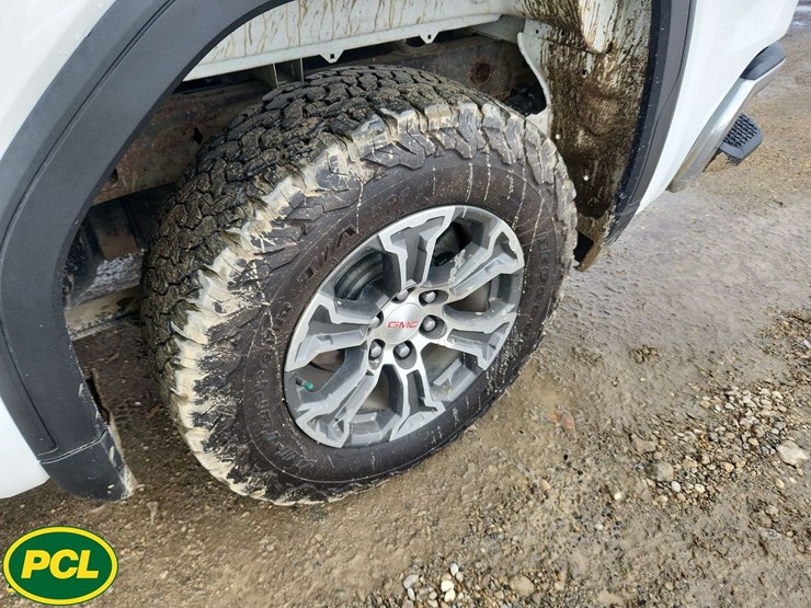 2020-gmc-sierra-1500-image-11