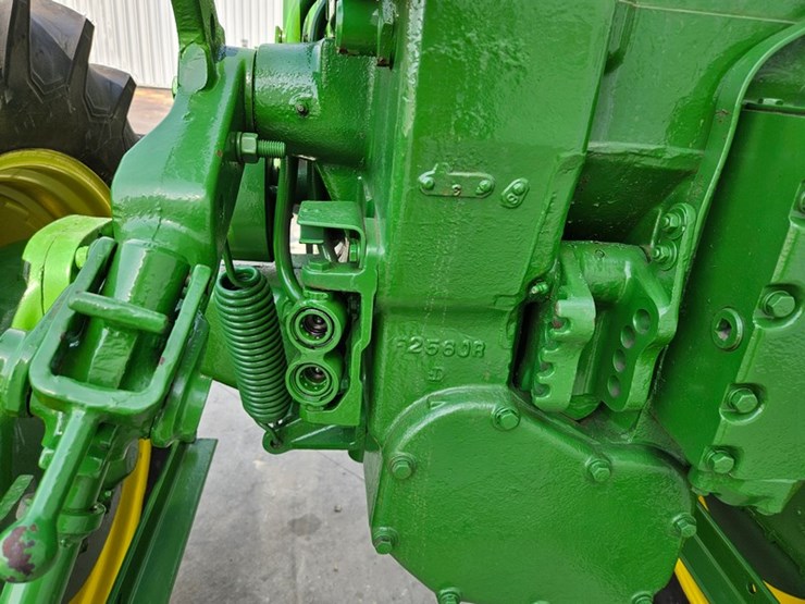1959-john-deere-730-image-17