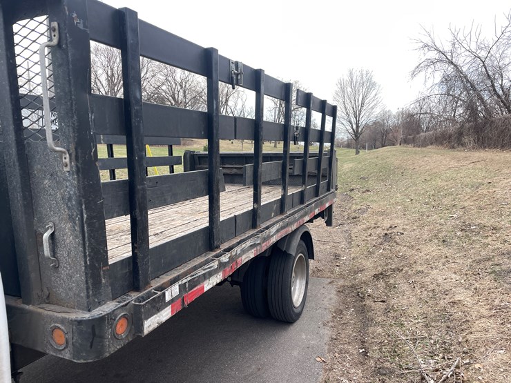 2009-ford-f550-image-58