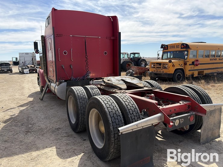 1997-kenworth-w900b-image-7