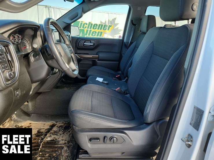 2019-chevrolet-silverado-1500-image-14