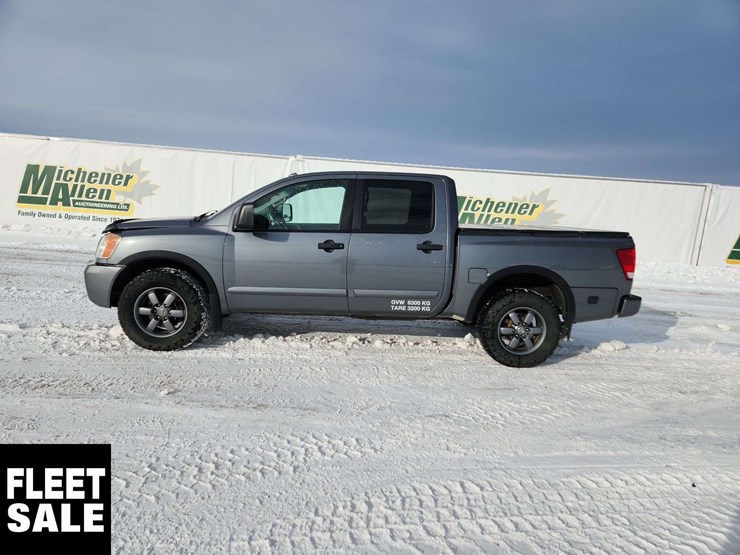 2014-nissan-titan-image-6