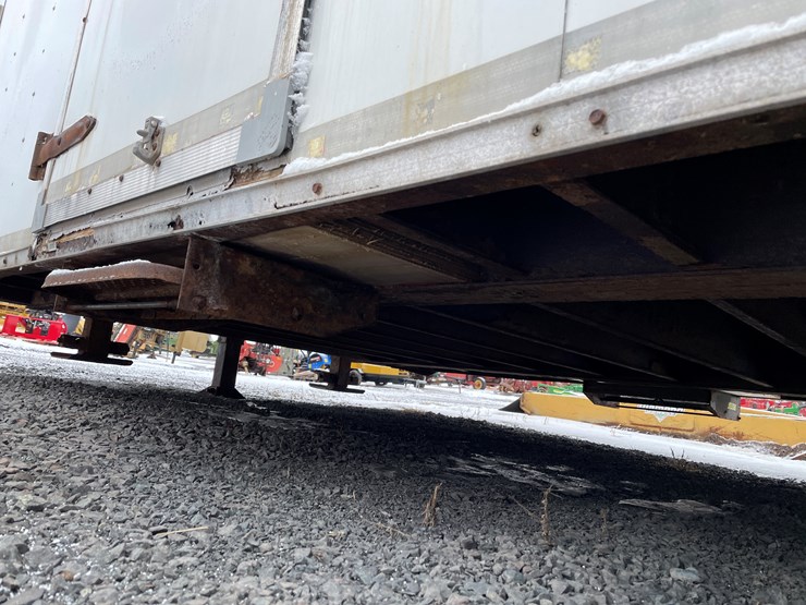 #280-•-2015-united-uxgn-8.536tr80-(3)-axle-enclosed-trailer-(has-wi.-title)-(mason,-wi)-image-39