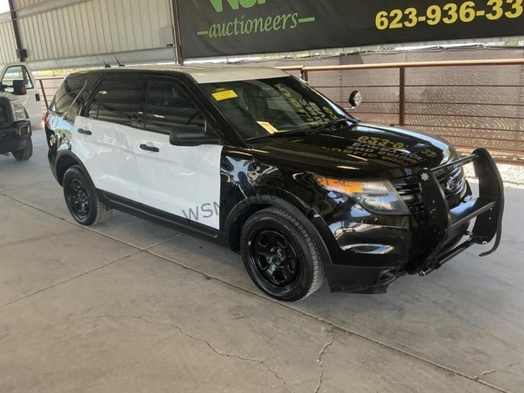 2014-ford-explorer-image-2