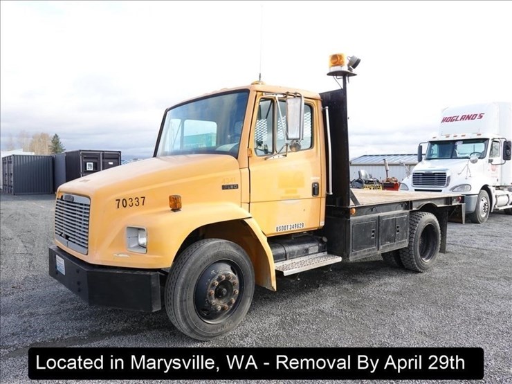 1995-freightliner-fl60-image-1