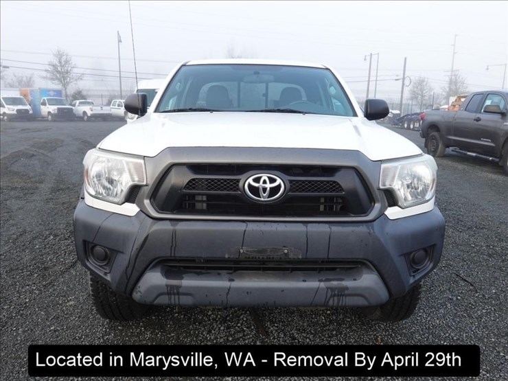 2014-toyota-tacoma-image-14