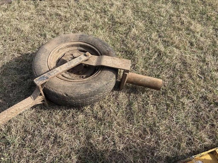 swivel-wheel-off-feeder-wagon-image-4