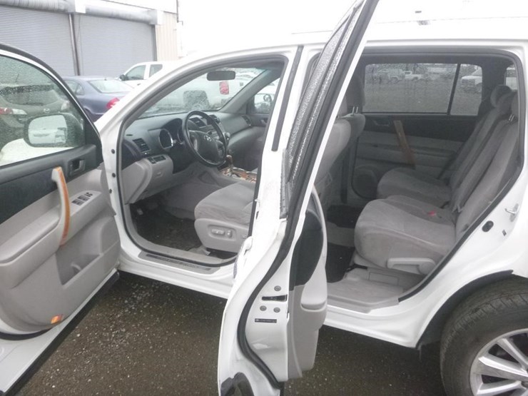 2008-toyota-highlander-image-7