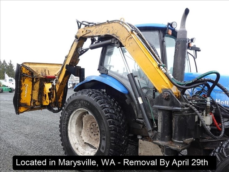 2012-new-holland-t6030-plus-image-3