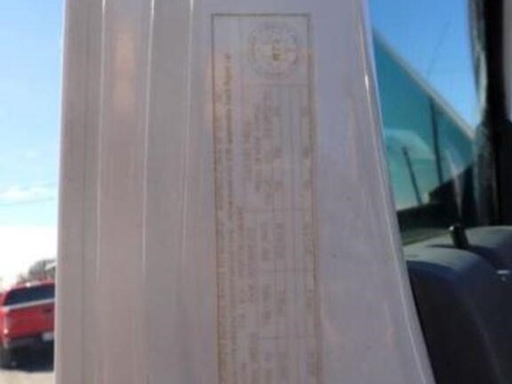 2017-ford-f750-image-19