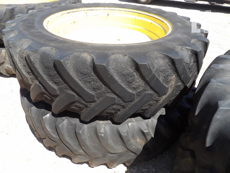 john-deere-duals-image-1