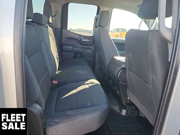 2022-chevrolet-silverado-1500-image-17