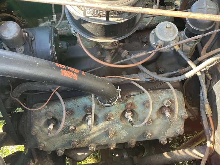 1938-ford-two-door-deluxe-sedan---original-car!-image-88