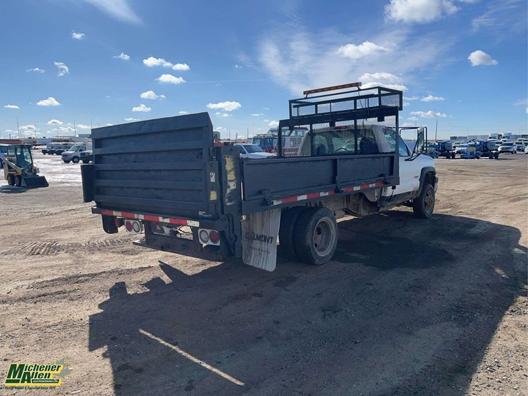 2005-chevrolet-silverado-3500-image-4