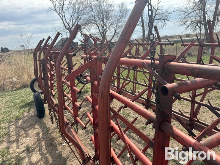 international-310-image-18