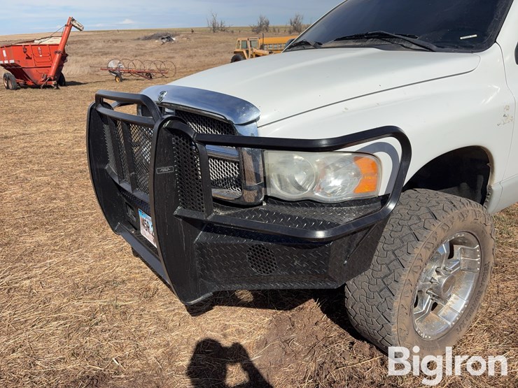 2004-dodge-ram-3500-image-9