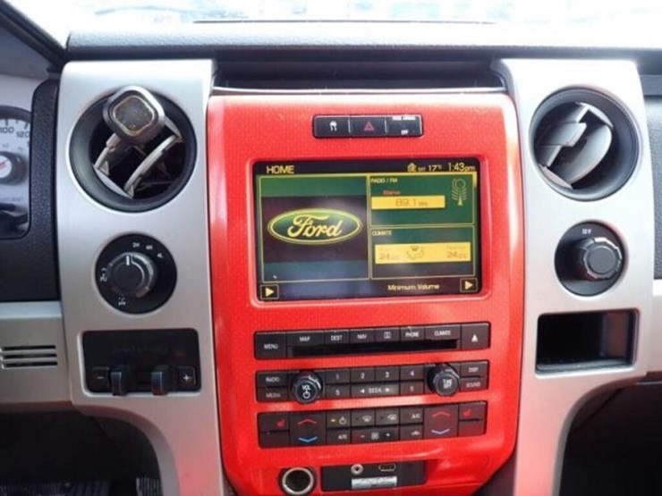 2010-ford-f150-raptor-image-14