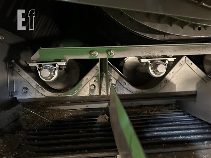 2012-john-deere-s690-image-24