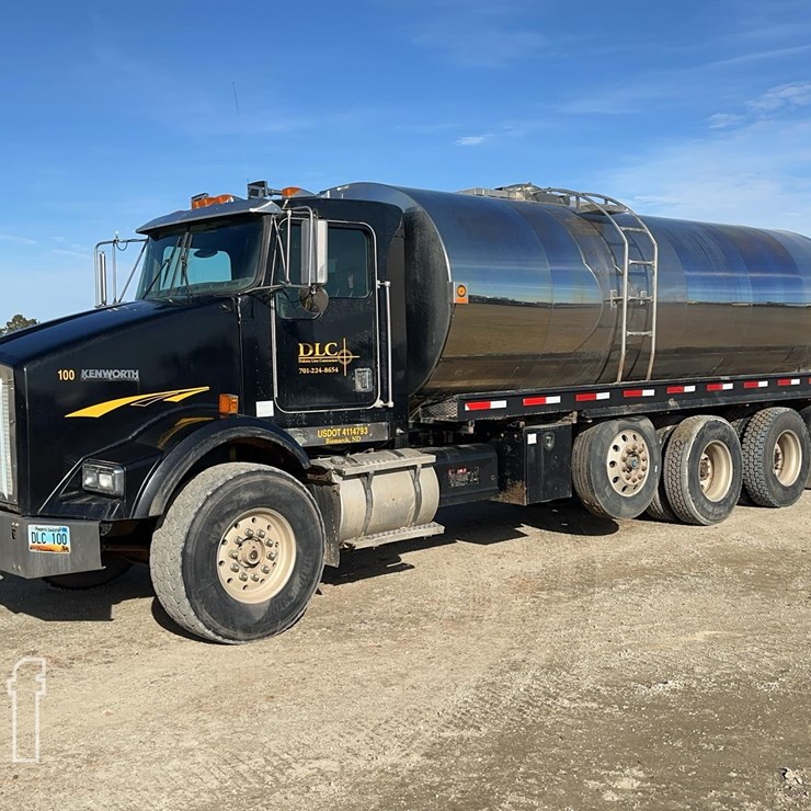 2002 KENWORTH T800