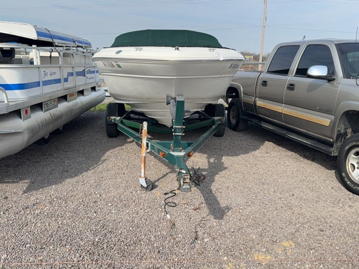 #4004-•-1999-sea-ray-190-19'-runabout-boat-image-2