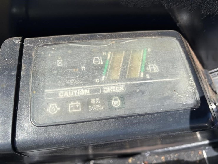 komatsu-pc28uu-2-image-31