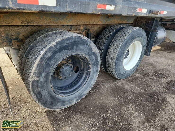 2006-international-workstar-7500-image-11