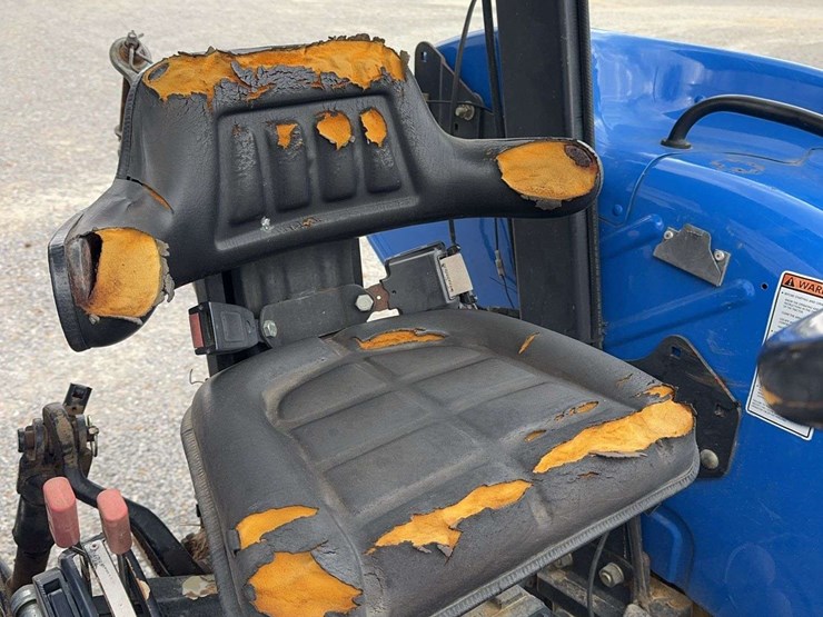 new-holland-tt55-image-13