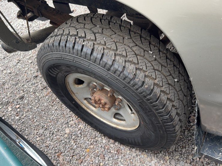 2002-chevrolet-2500-image-5