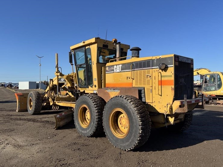 caterpillar-143h-image-4