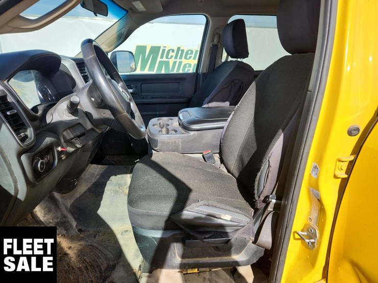 2019-dodge-2500-image-14