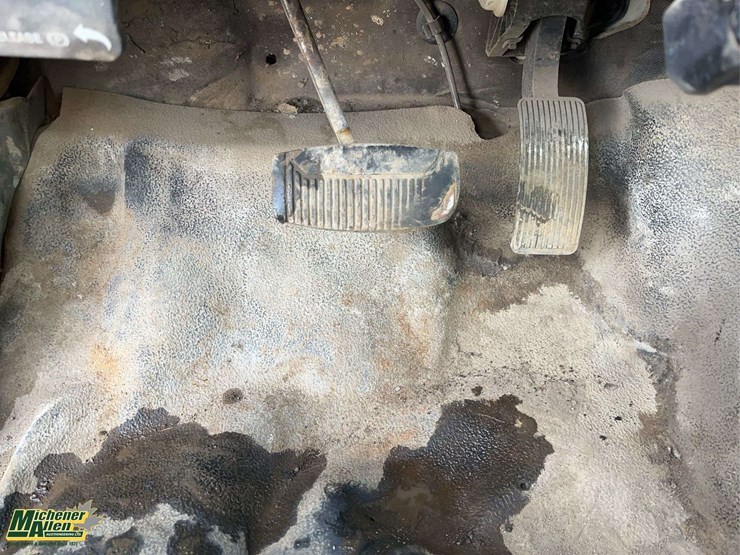 2006-ford-f450-image-16