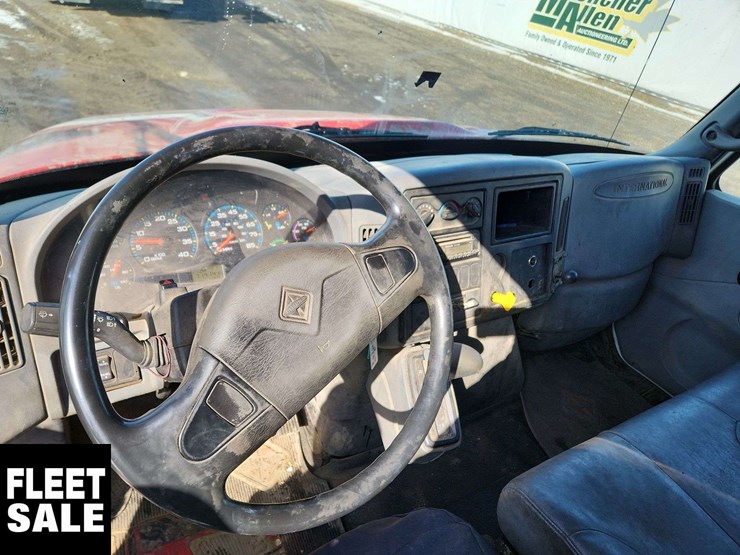 2006-international-durastar-4300-image-18